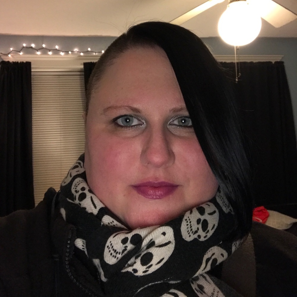 Meet your Posher, Alison